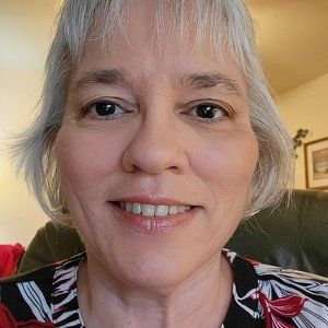 Meet your Posher, Marie